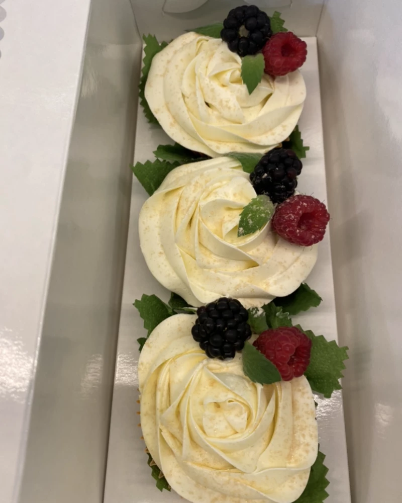 Keksiukų dėžutė 3vnt.