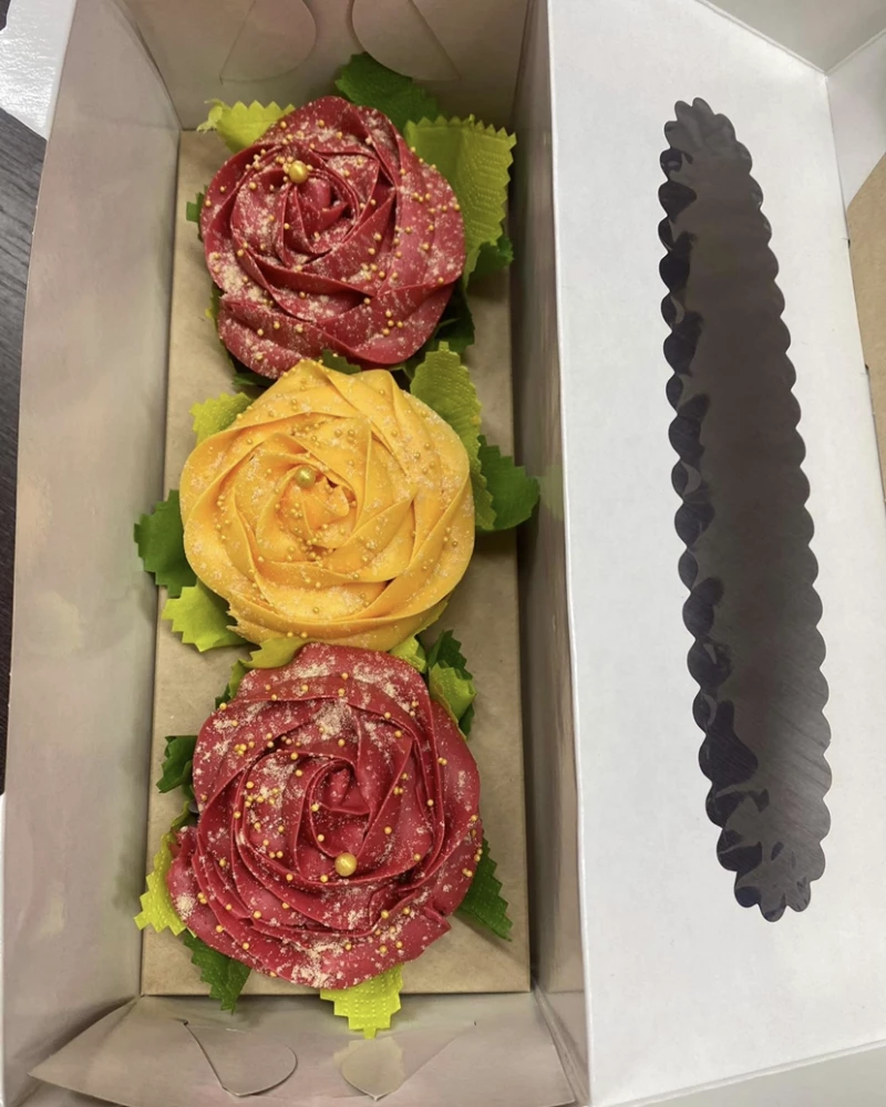 Keksiukų dėžutė 3vnt.