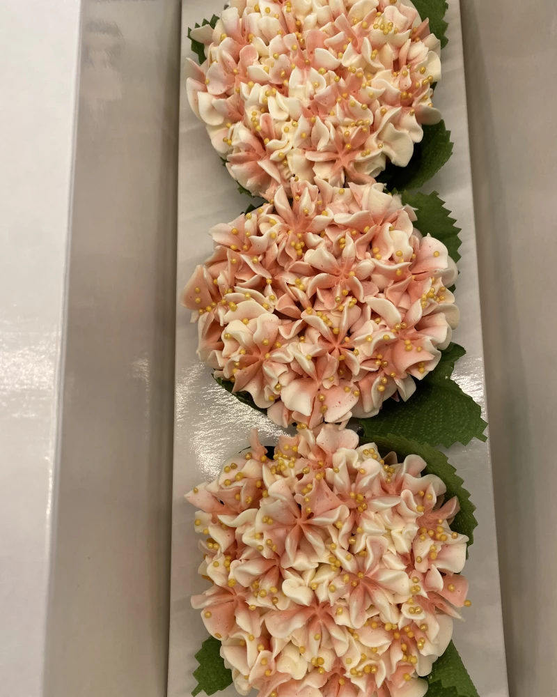 Keksiukų dėžutė 3vnt.