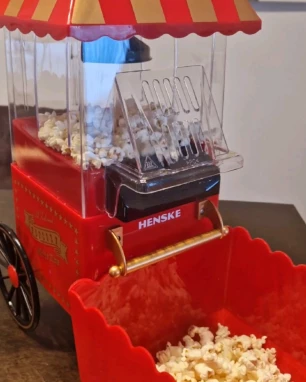 Spragėsių (POP CORN) gaminimo aparato nuoma Vilniuje ir Vilniaus rajone