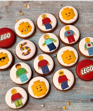 Dekoruoti imbieriniai sausainiai LEGO