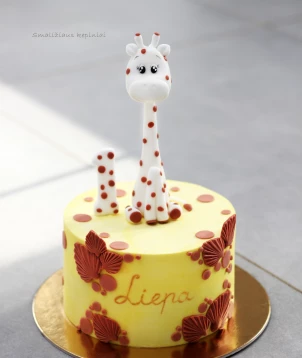 Tortai su žirafom