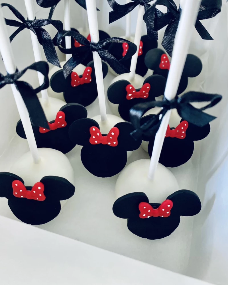 Cake popsai MIKĖ