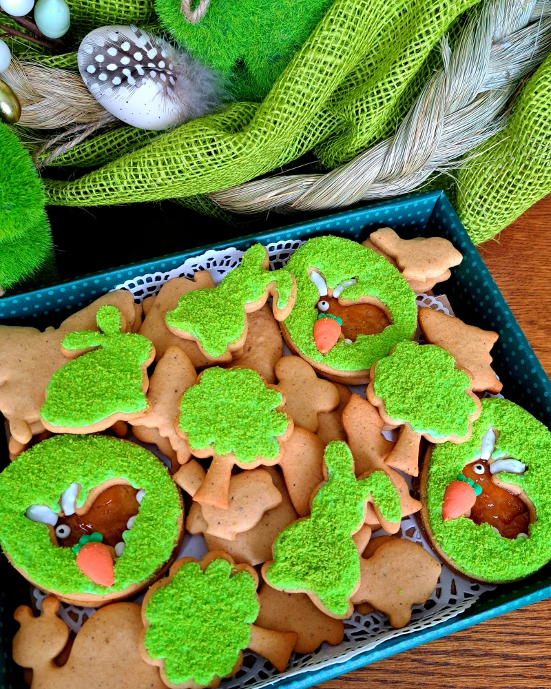 Meduolinių saldėsių rinkinys VELYKŲ NAMELIS