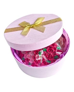 Dekoruotų meduolių dovanų dėžutė “Su gimtadieniu”