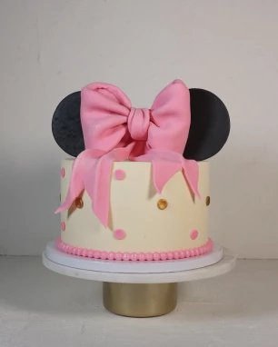 Tortas MINĖ (Minnie Mouse)