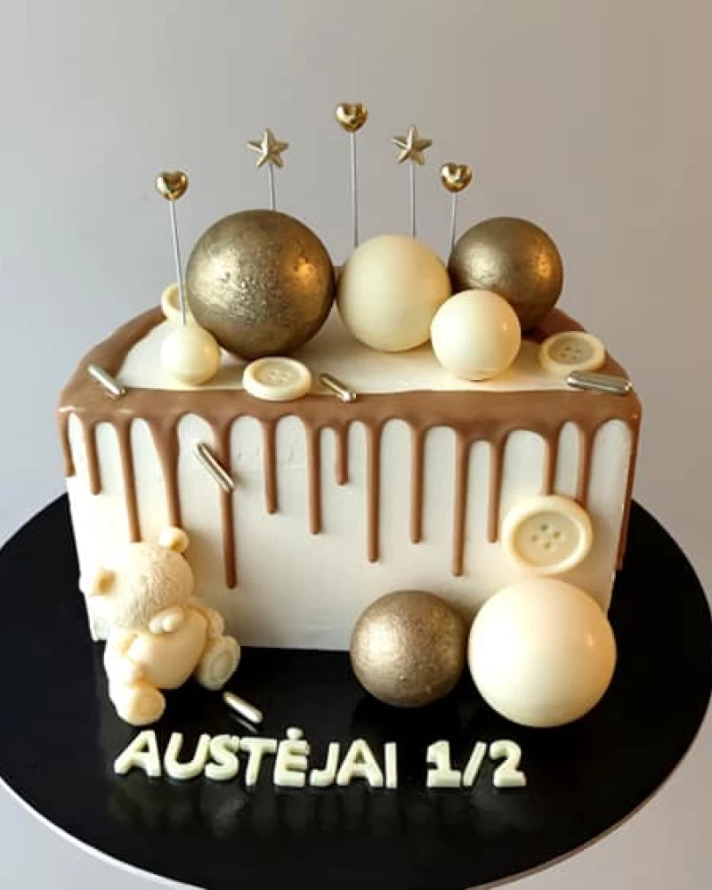 Pusės metukų tortas mergaitei