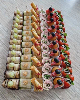 Šaltų užkandžių rinkinys, 70 vnt.