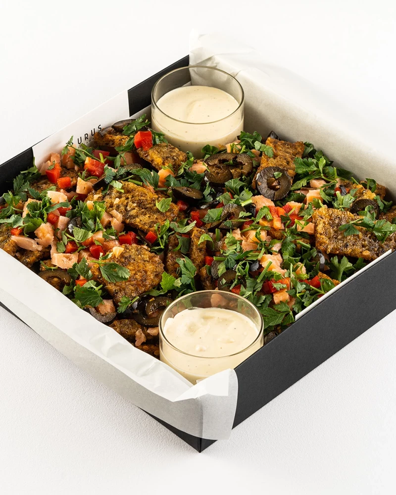 9 patiekalų Vaišių stalas LAURUS KALĖDOS (8-10 asm.)