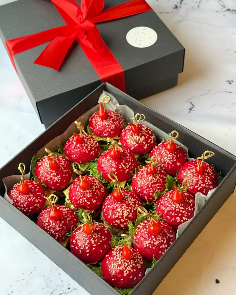 "Valentino"  burgeriukai