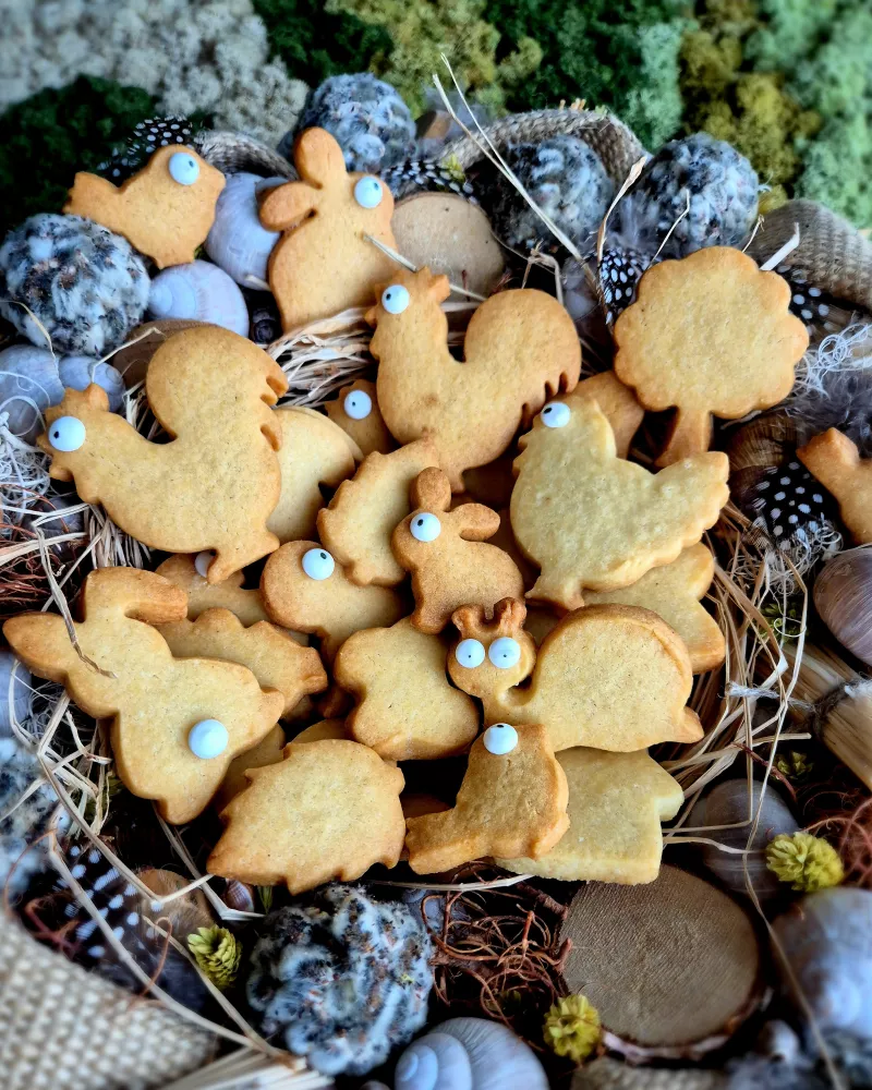 Sviestiniai velykiniai sausainiai MOČIUTĖ