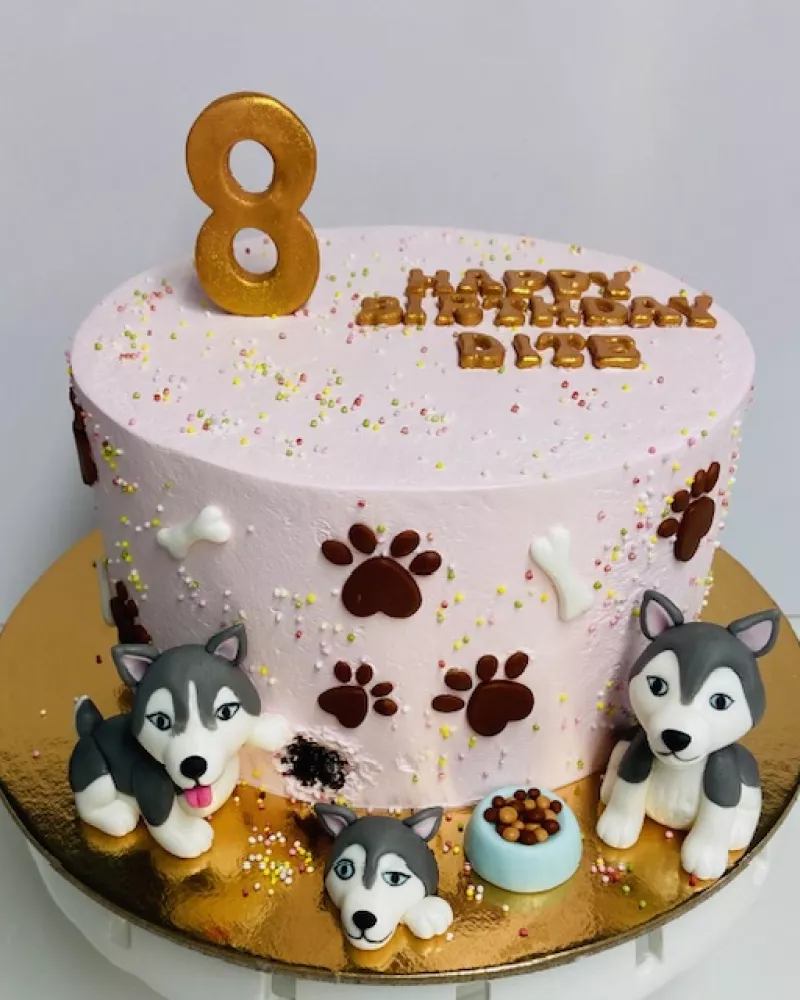 Tortas su šuniukais
