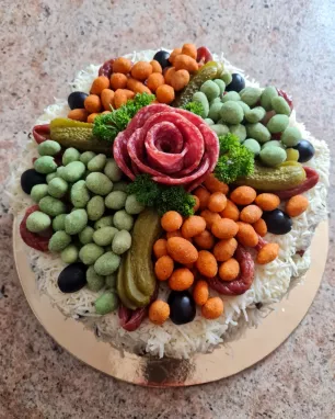 Keptos duonos tortas