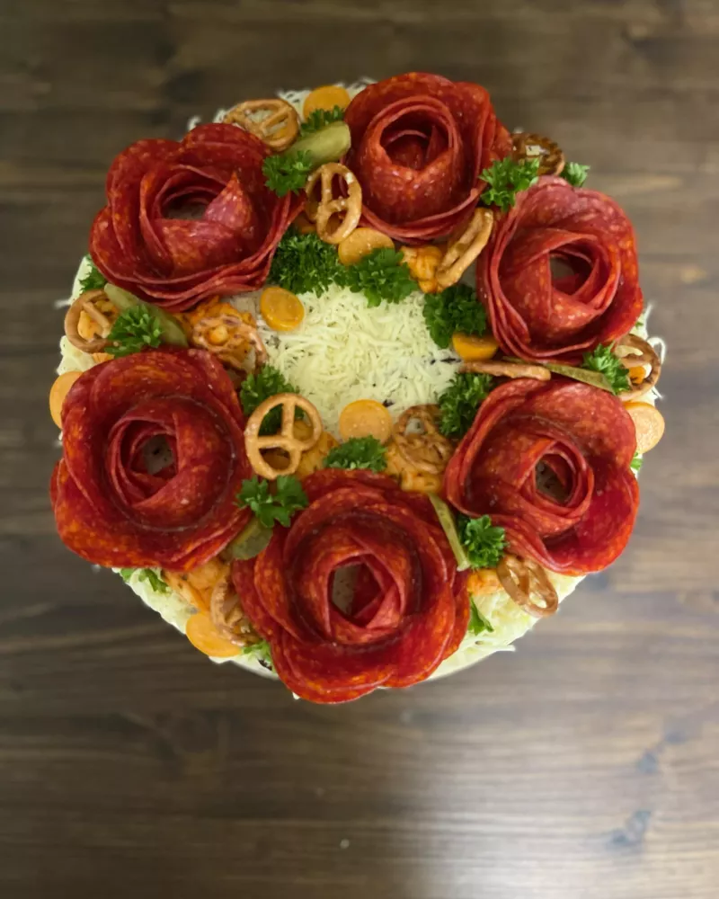 Duonos tortas "Gėlių simfonija"