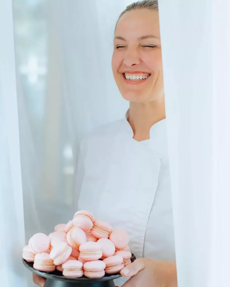 Macaronsų šventinė piramidė