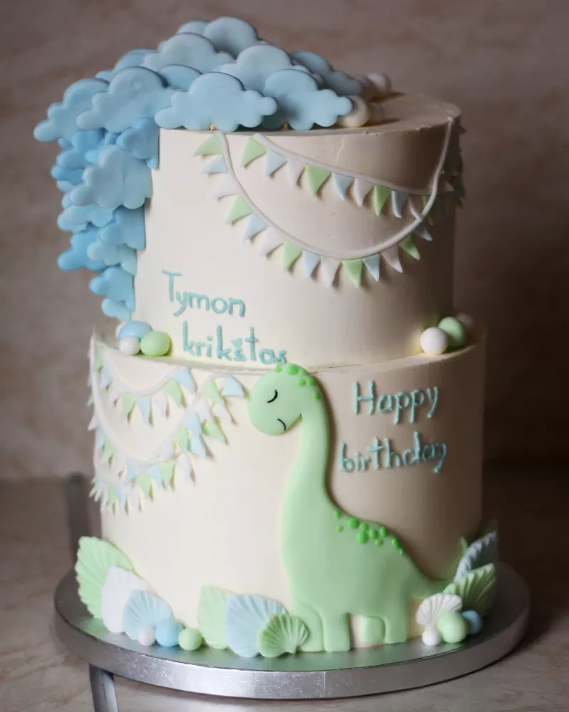 Dviaukštis krikštynų tortas
