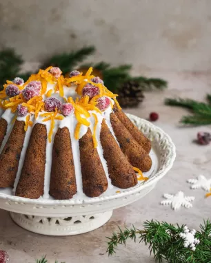 Šventinis keksas su džiovintais vaisiais (820 g)