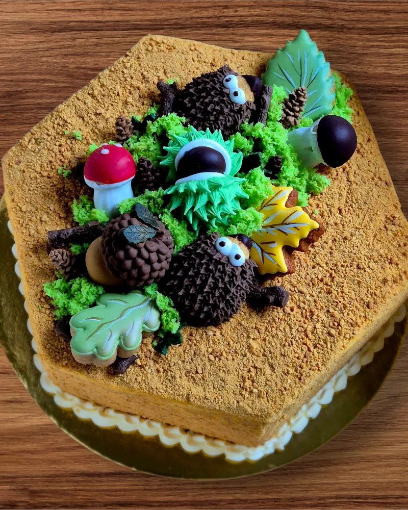 Klasikinis lakštinis tortas MEDUTIS