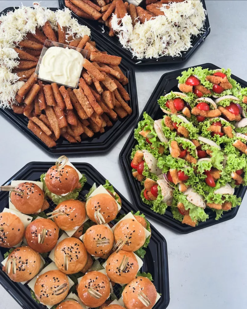 Mini pitos