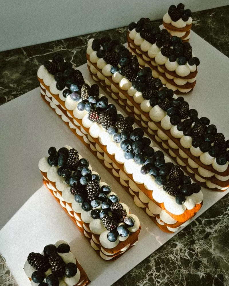 Meduoliniai skaičių tortai