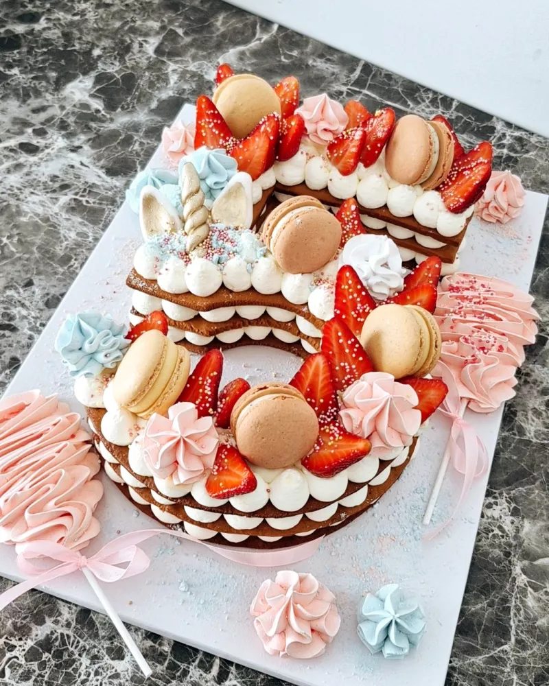 Meduoliniai skaičių tortai