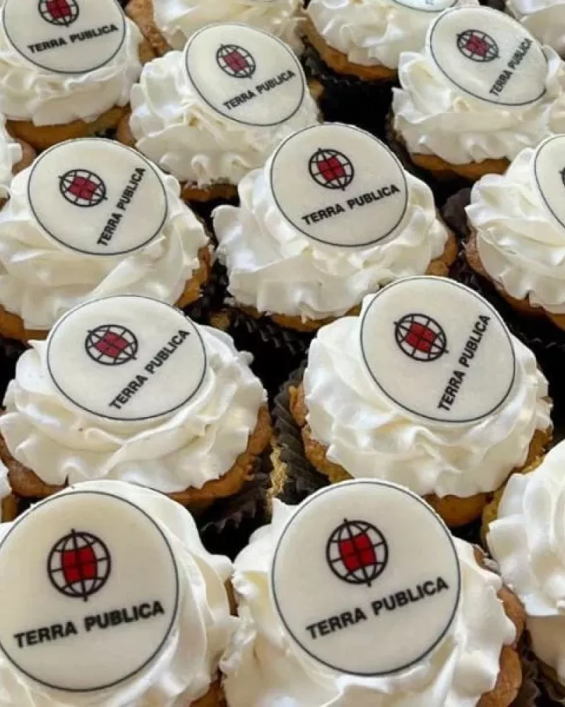 Dekoruoti keksiukai įmonėms su logotipu