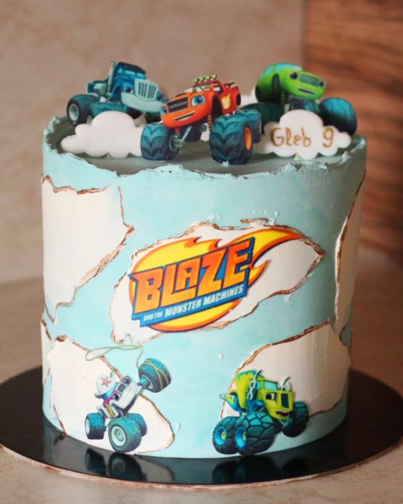 Tortas "Blaze mašinos"