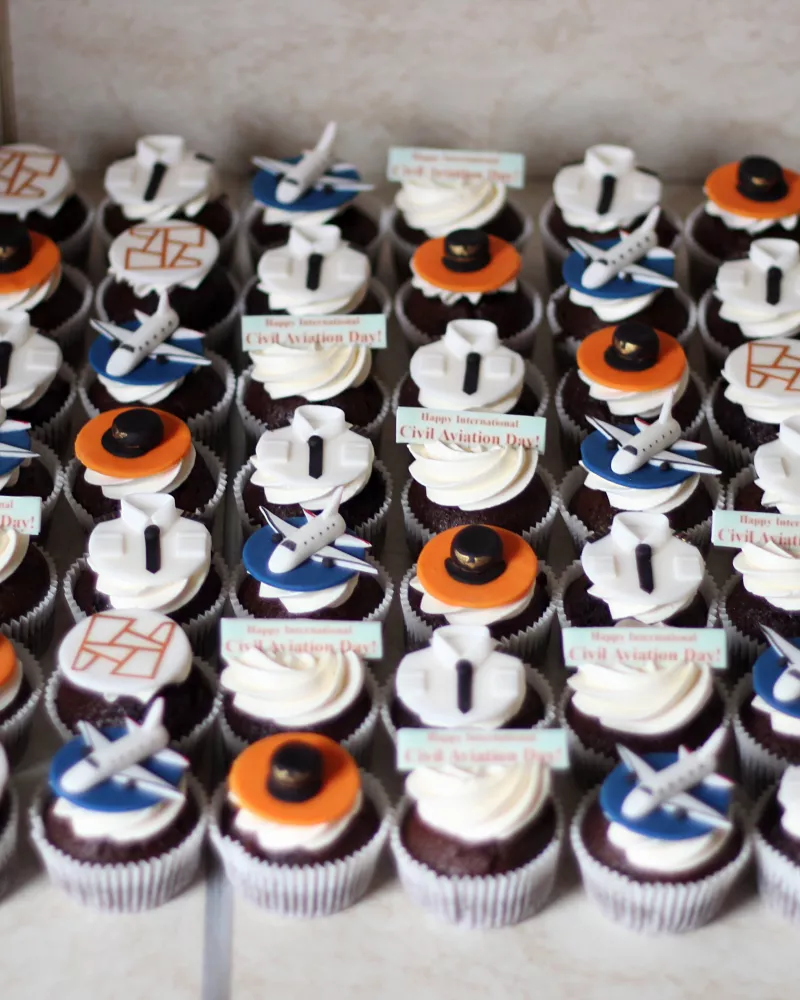 Keksiukai įmonėms su logotipu