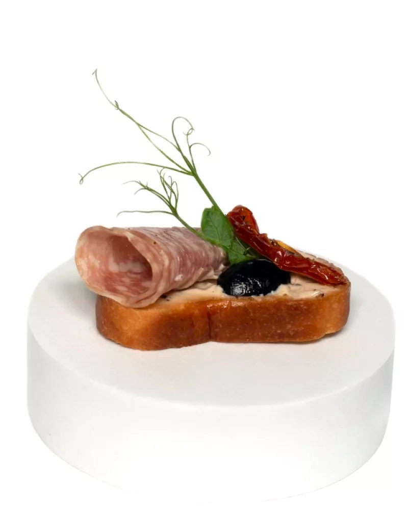 Crostini su Milano saliamiu