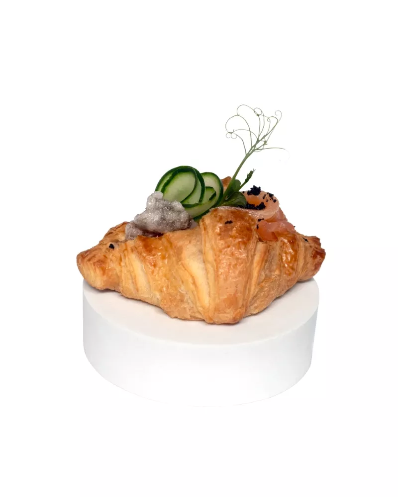 Mini kruasanas su sūdyta lašiša