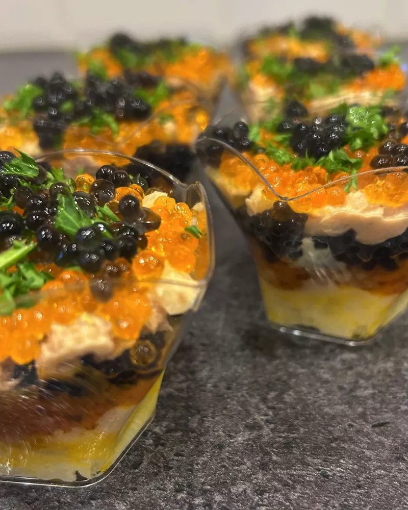 SLUOKSNIUOTIS TUNAS taurelėse