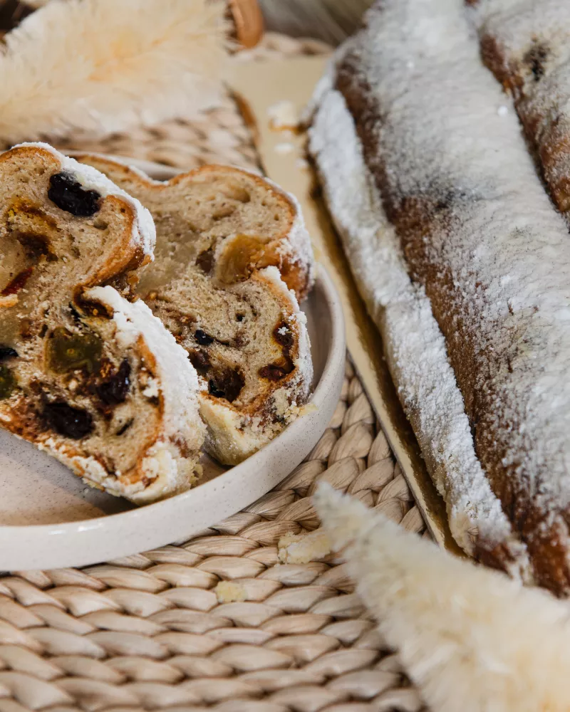 Kalėdinis štolenas prabangioje dovanų dėžutėje, ~1kg
