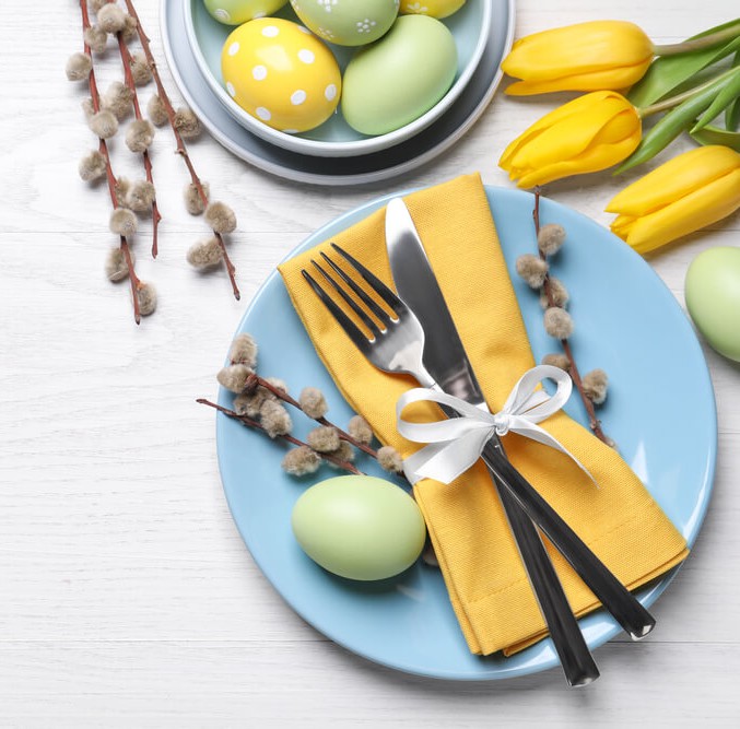 Stalo dekoras ir indai