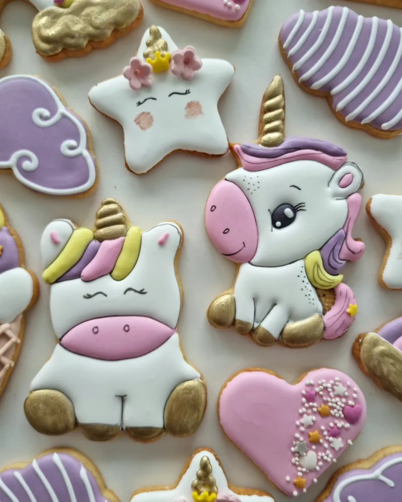 Teminiai dekoruoti sausainiai pagal individualų užsakymą