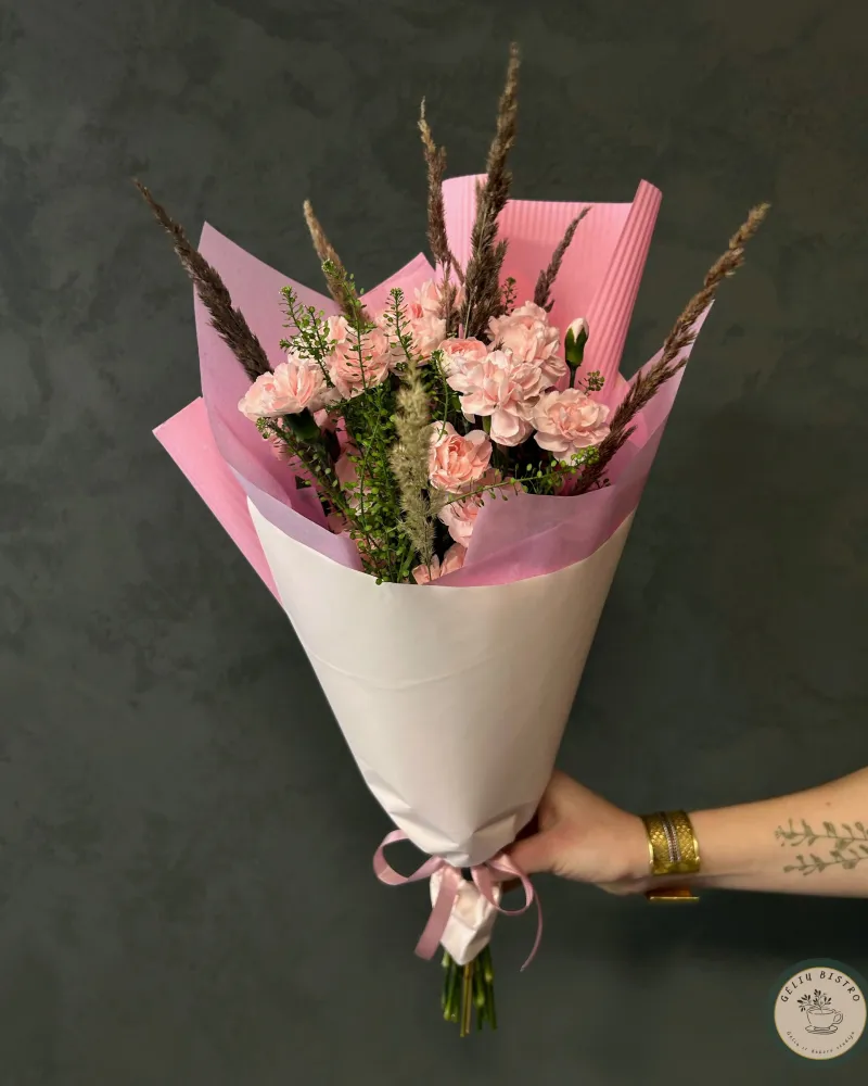 Puokštė "Gvazdikėliai"