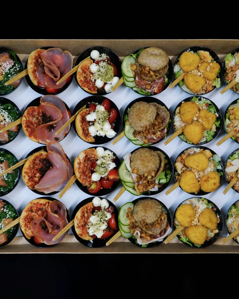 Mini salotų rinkinys, (24x60 ml)