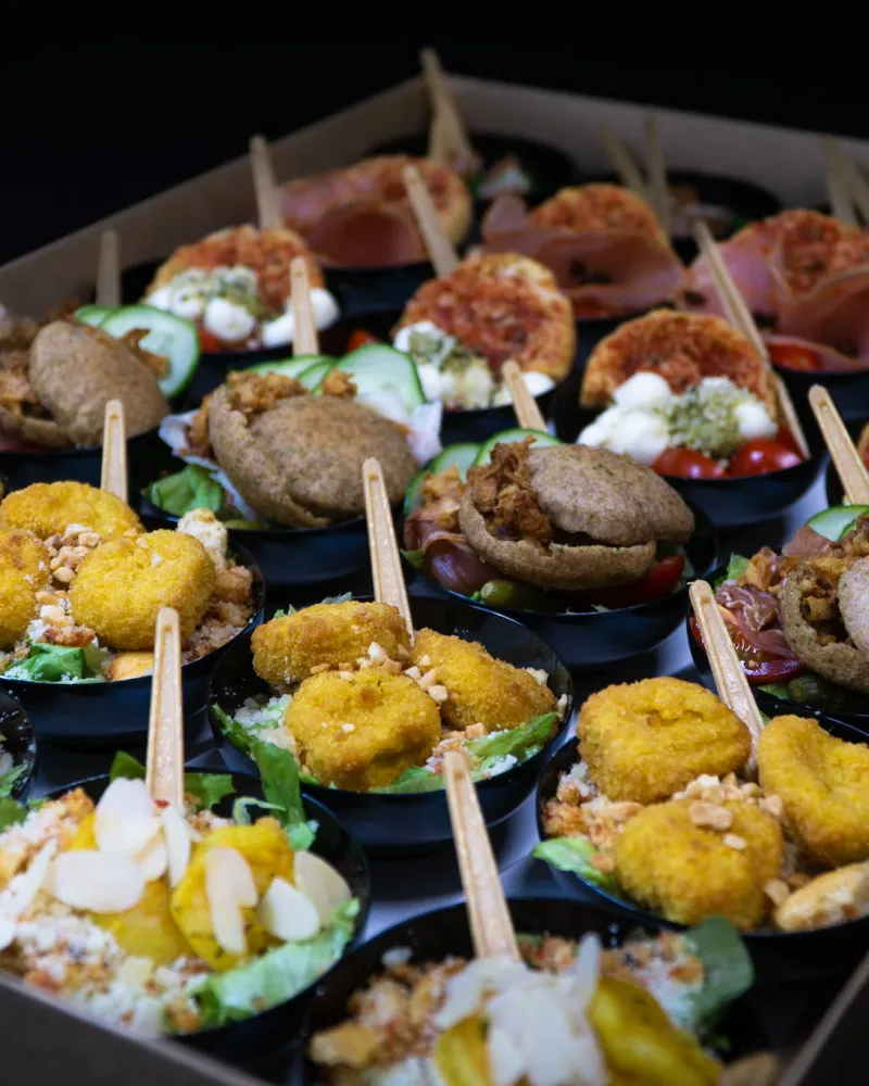 Mini salotų rinkinys, (24x60 ml)