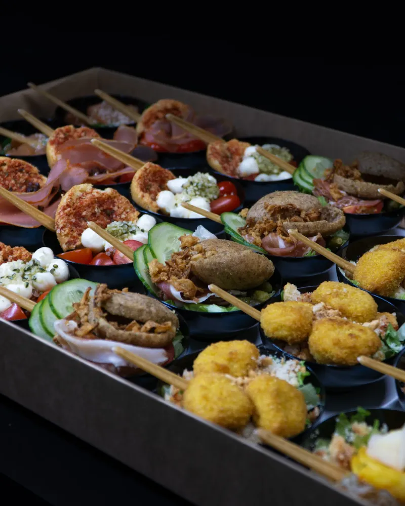 Mini salotų rinkinys, (24x60 ml)