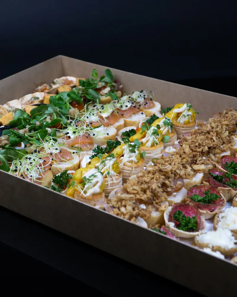 Vieno kąsnio sumuštiniai dėžutėje, 70 vnt