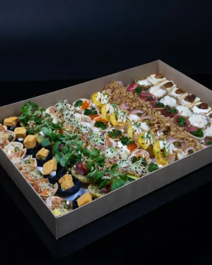 Vieno kąsnio sumuštiniai dėžutėje, 70 vnt