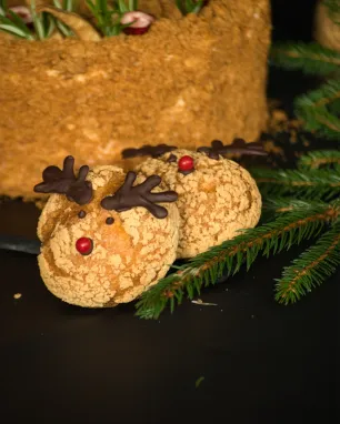 Kalėdiniai eklerai "Rudolfas", 16 vnt.