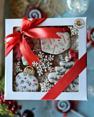 Rinkinys "Raudonas Kalėdinis kaspinas"