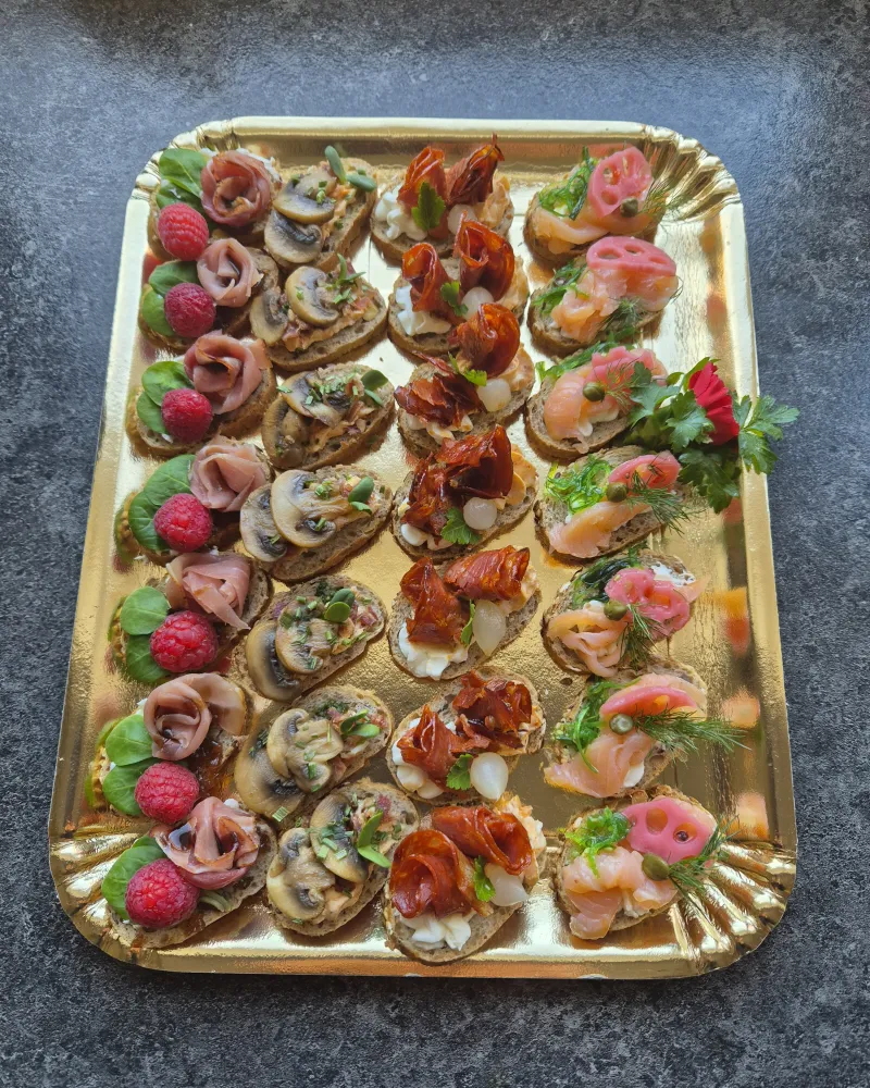 Vaišių rinkinys KALĖDŲ STALAS, 5 asm