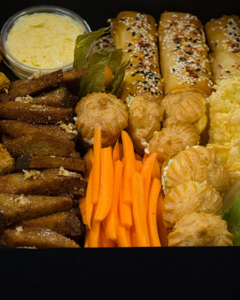 "Penktadienio" užkandžių dėžutė #6 NAUJŲJŲ METŲ SUTIKIMUI