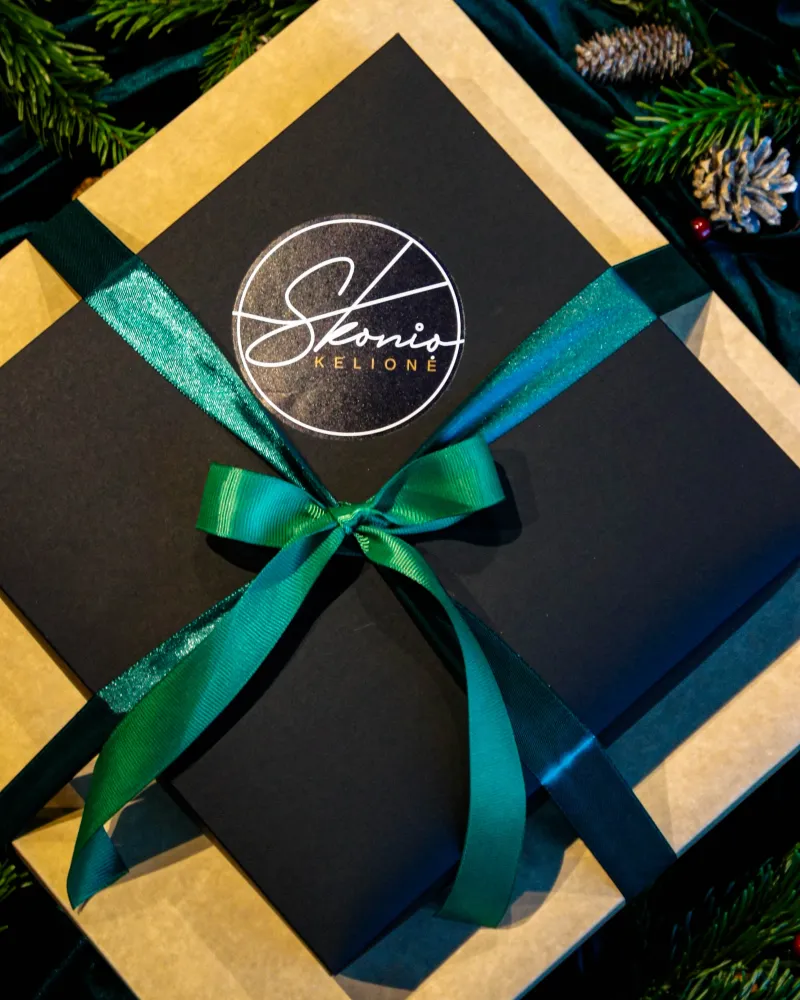 12 patiekalų Kūčių stalo rinkinys (2 asm.)