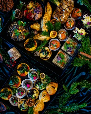 12 patiekalų Kūčių stalo rinkinys (2 asm.)