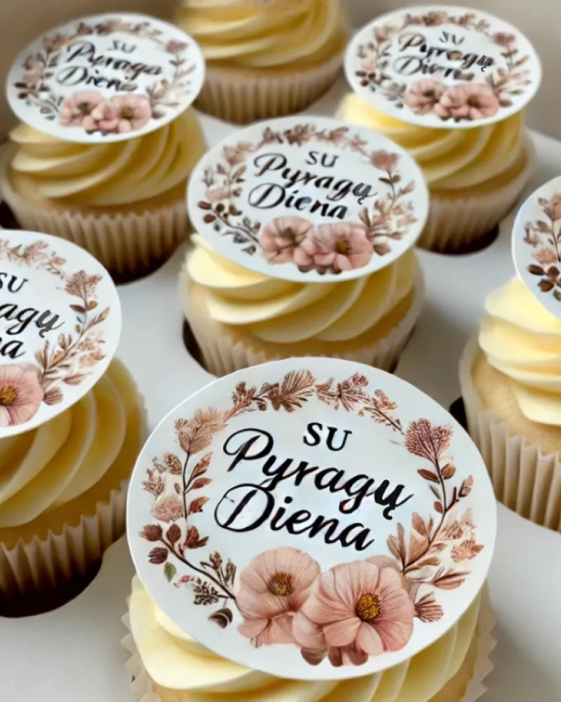 Keksiukai su įmonės logotipu