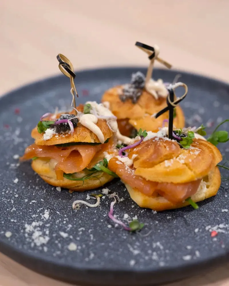 Plikytas pyragėlis su sūdyta lašiša