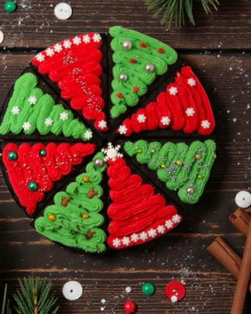 Šventinis brownis (23 cm)