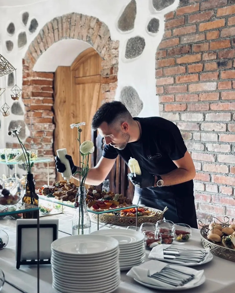 Šventės maitinimo paslauga pagal individualų pasiūlymą